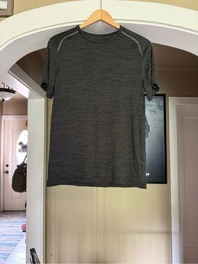 Champion Short-Sleeve Performance Tee in Charcoal Heather